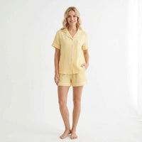 Amarelo
